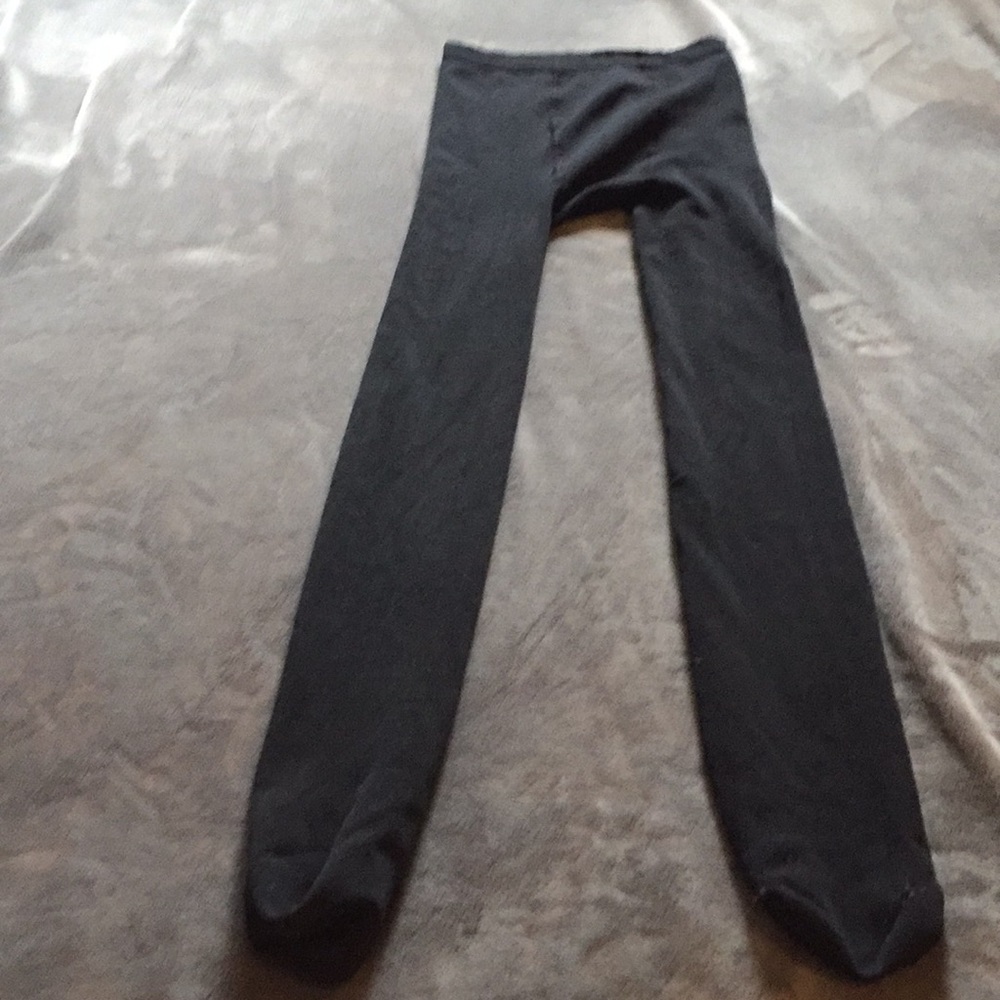 Black tights, enclosed toes